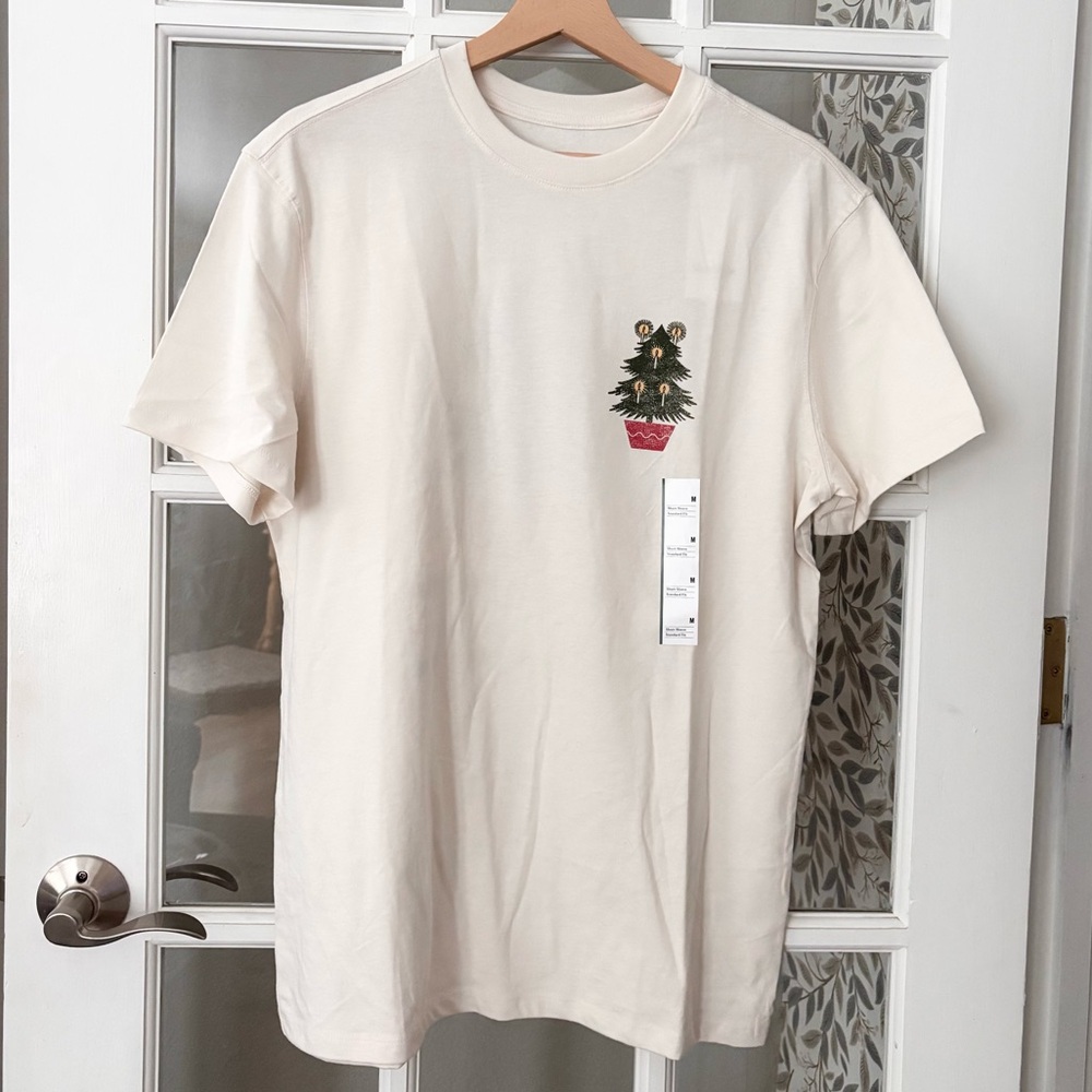 🌲GOODFELLOW & CO “LIGHT IT UP” Holiday T-Shirt Sz M NWT - Picture 3 of 7